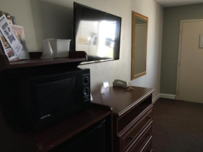 Гостиница Red Carpet Inn & Suites - Danville  Данвилл